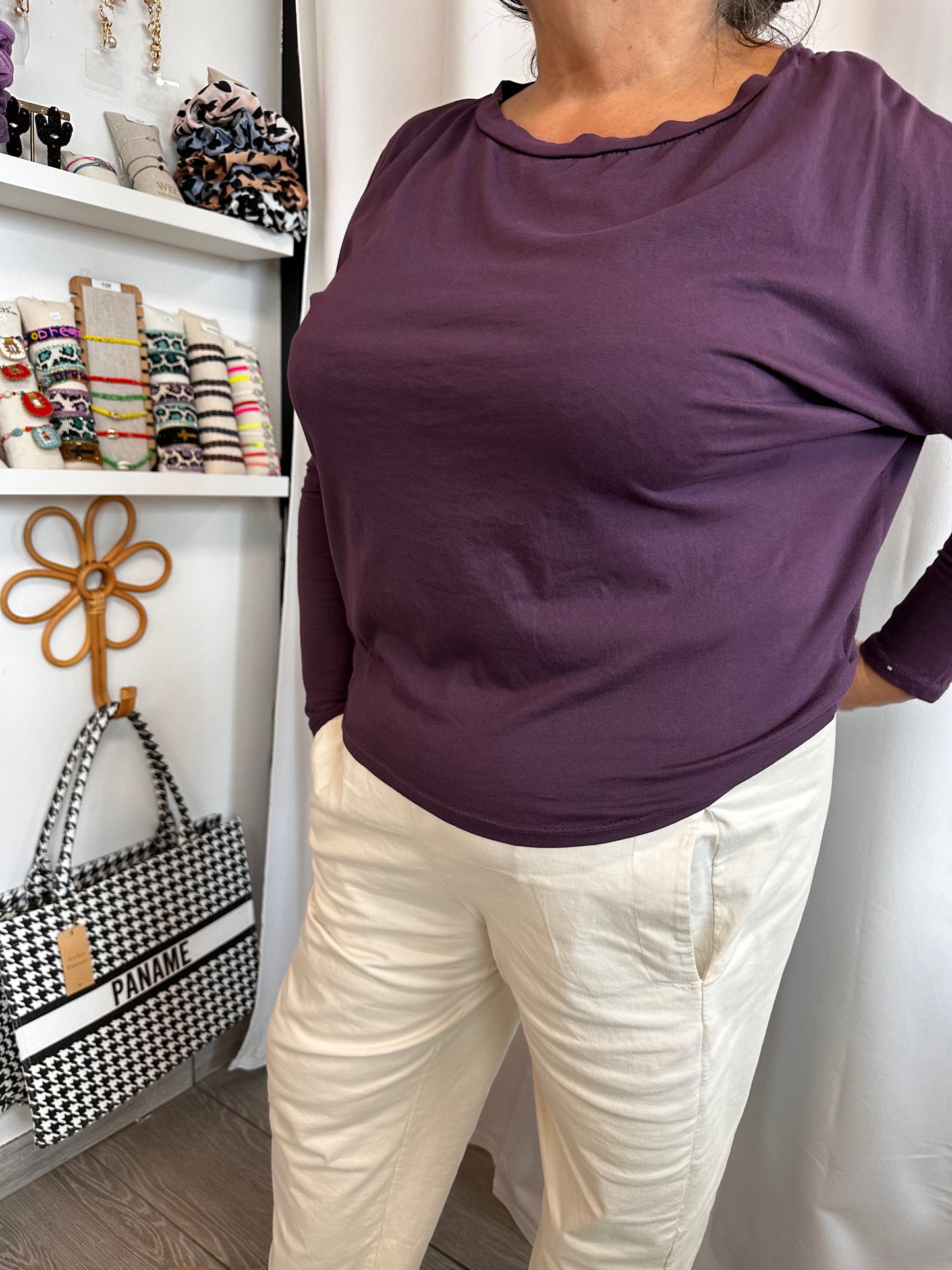 Tee-shirt Maïlys à manches longues en coton, col bateau, couleur moutarde, marque Johanna Paris