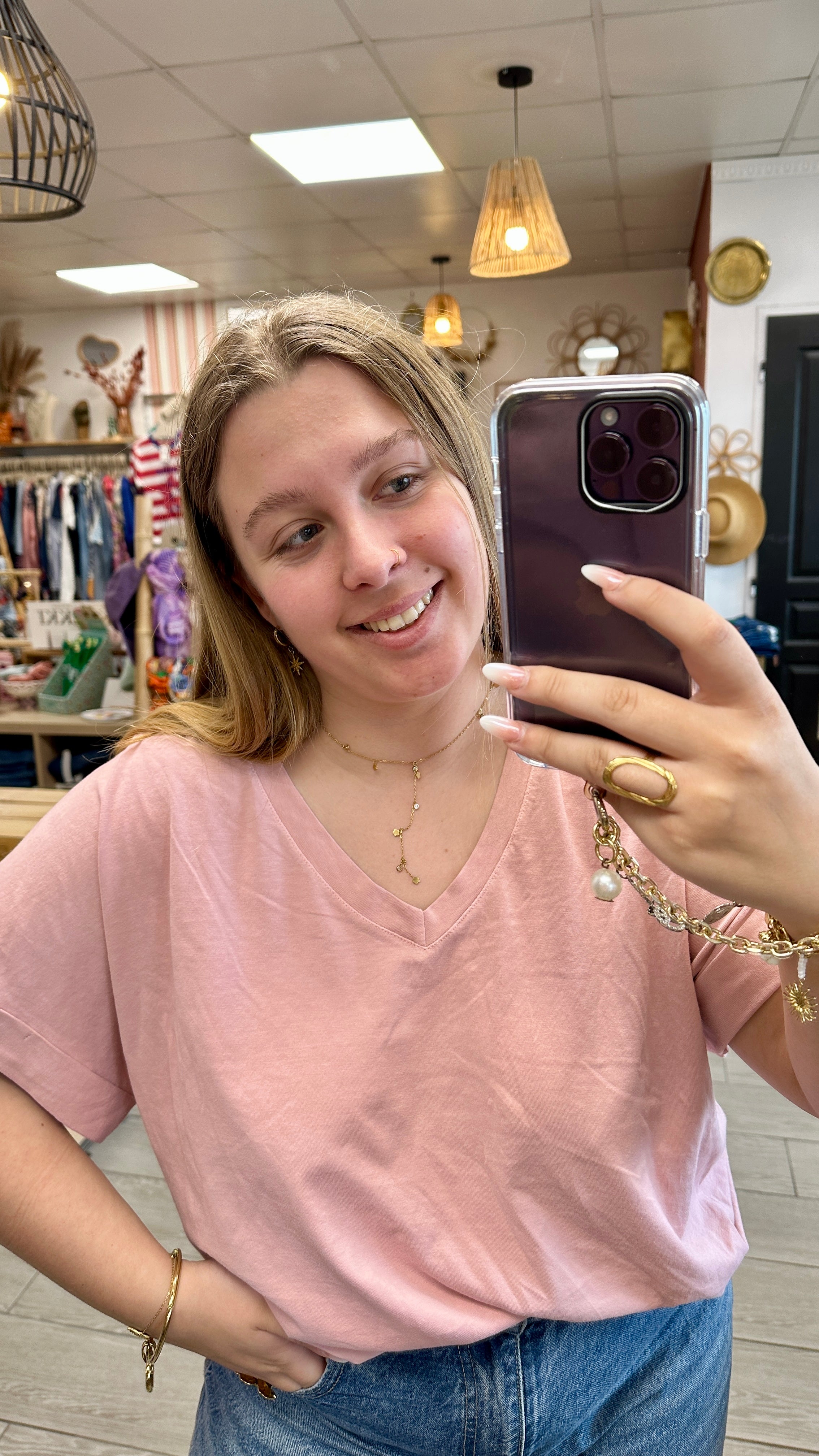 teeshirt grande taille rose poudre col v manches courtes adore paris lyon