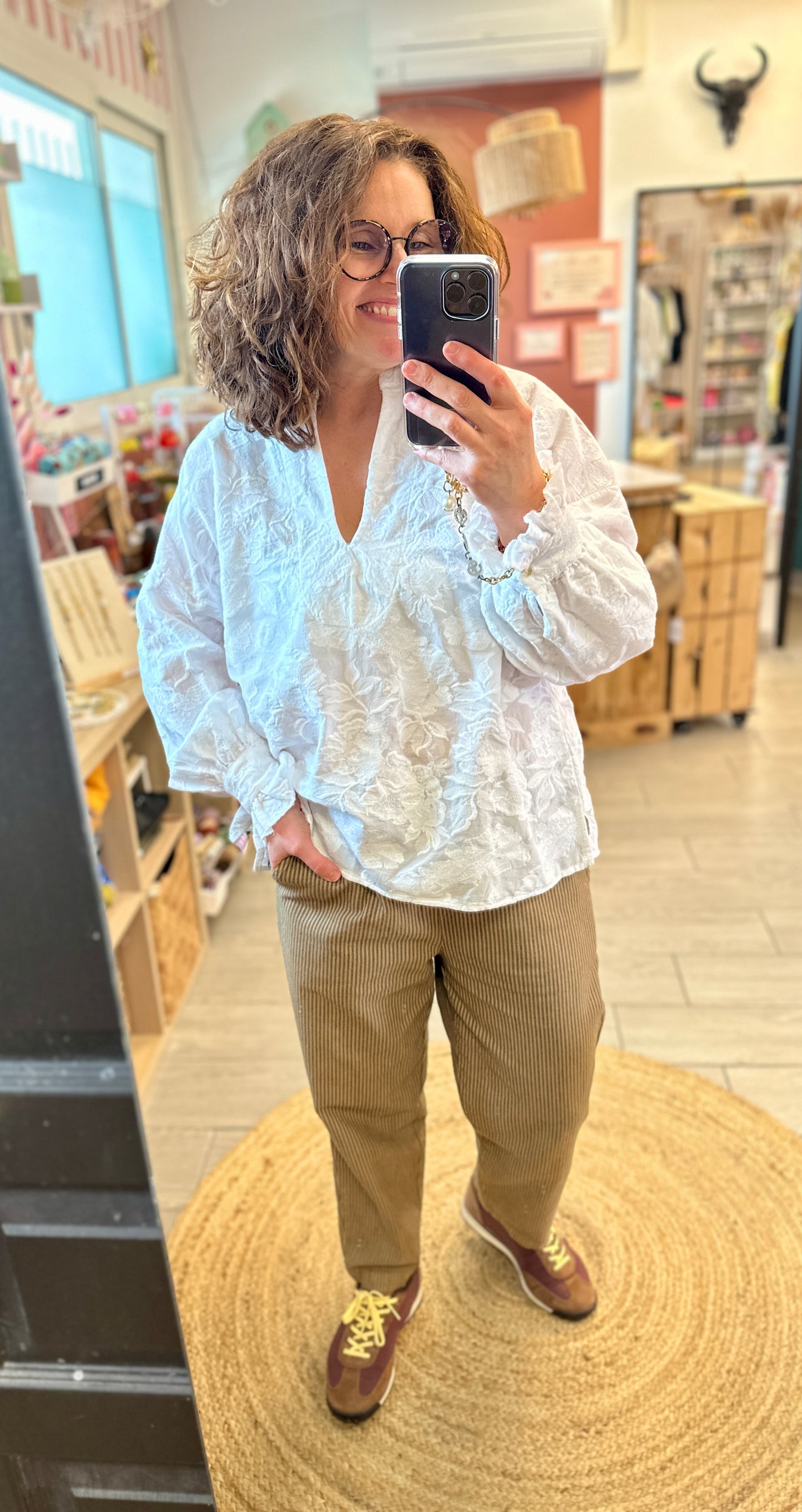 tunique blanche texturee femme banditas bordeaux
