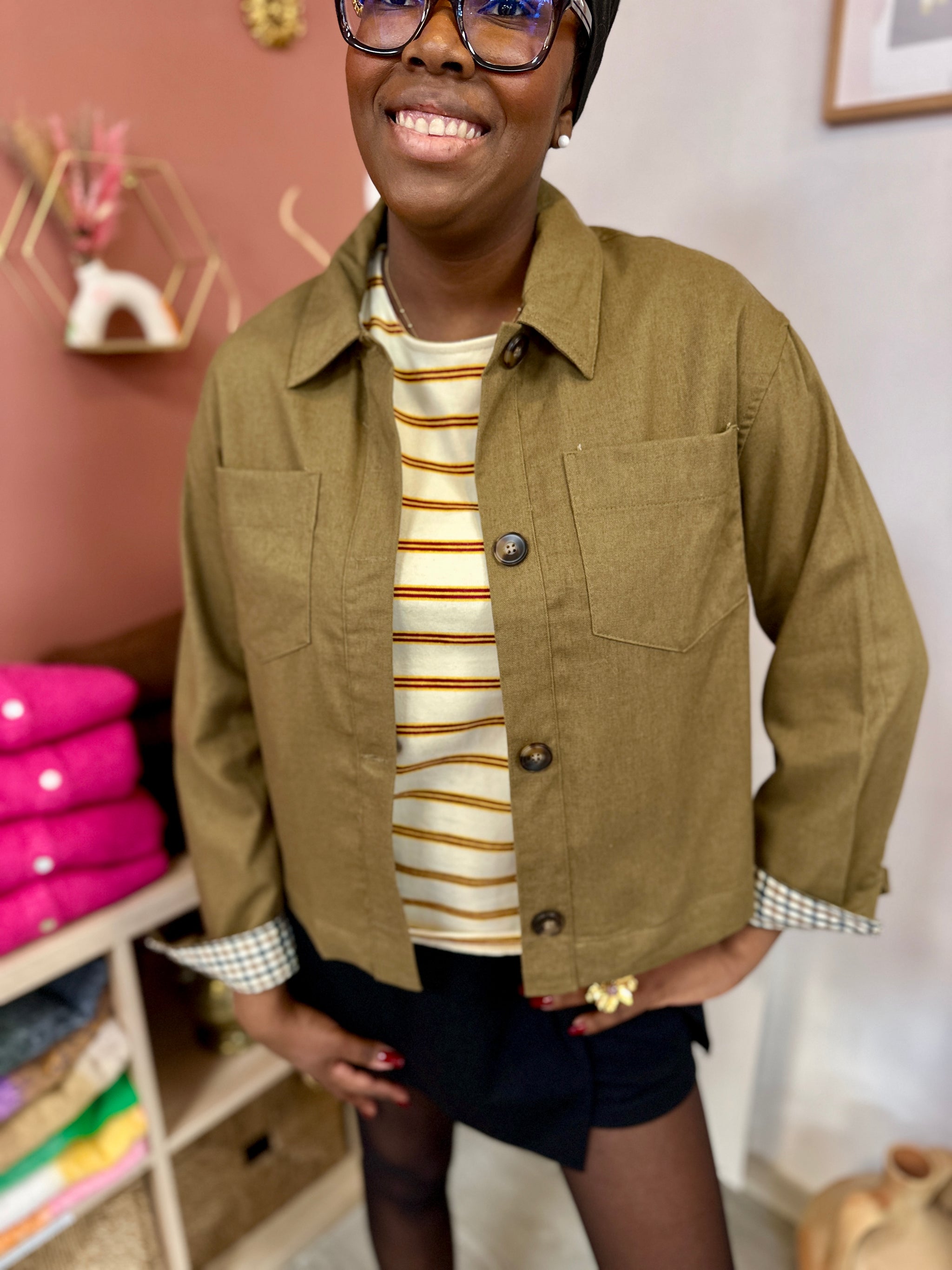 Veste courte kaki fluide et confortable, facile à assortir pour la mi-saison - Banditas from marseille marseille