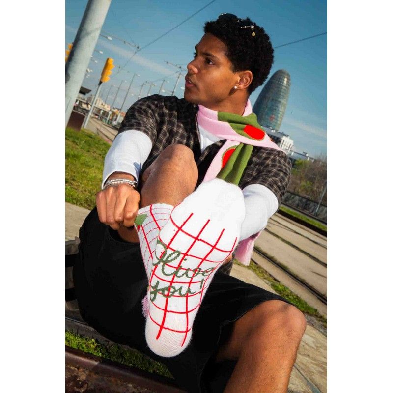 Chaussettes Olivia – L’apéro s’invite jusque dans vos looks